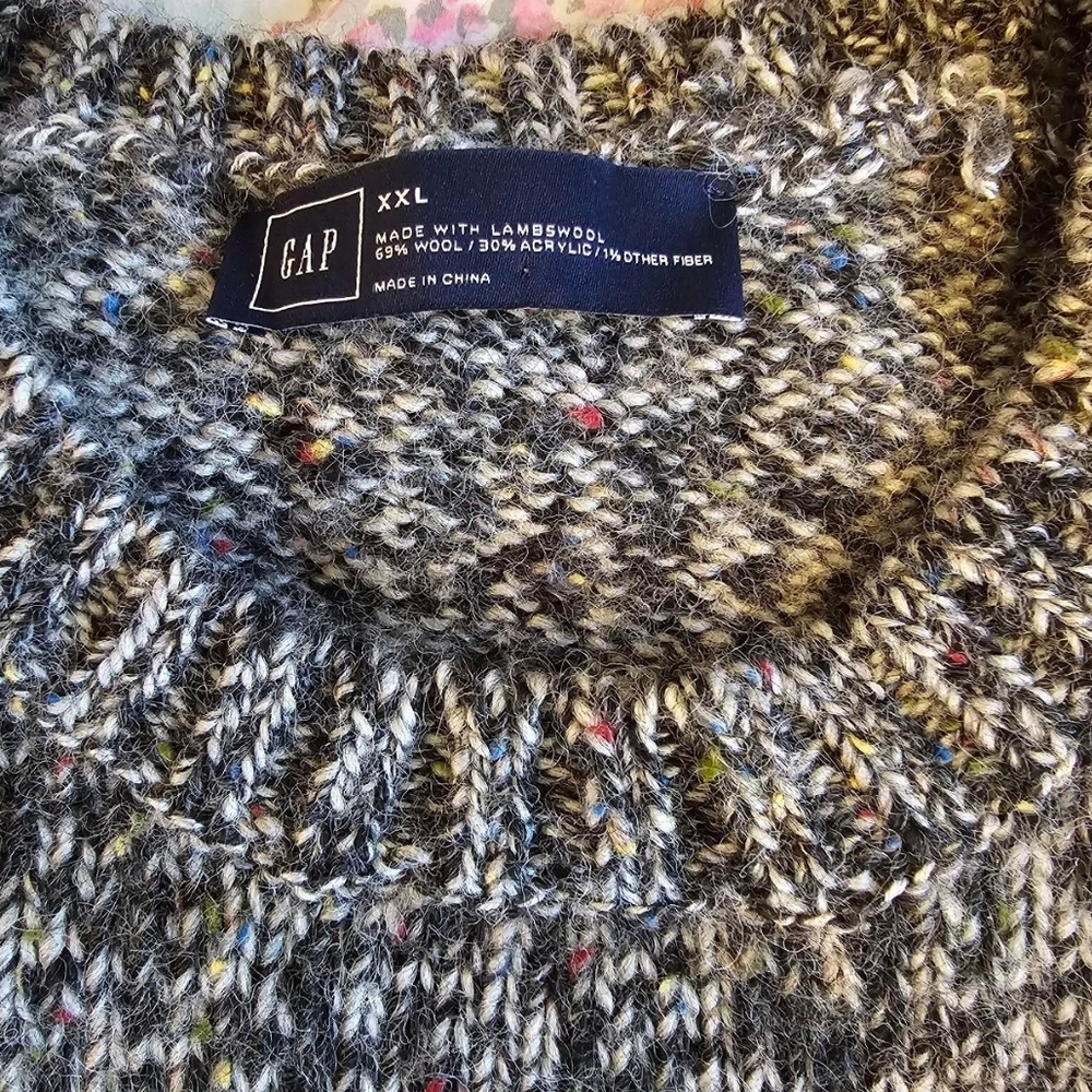 GAP Gray Crewneck Sweater with Textured Knit